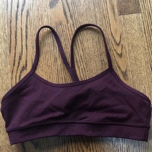 Lululemon flow y bra, burgundy size 4